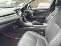 Used Honda Civic Prestige 182 HP (133 kW) 2018 Red