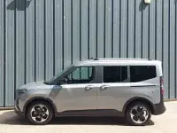 New Ford Tourneo Courier Active 125 HP (91 kW) 2025 Silver MPV