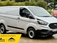 Usado Ford Transit Custom S 105 HP (77 kW) 2022 Prateado Van