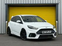 Used Ford Focus RS 350 HP (257 kW) 2017 White Hatchback