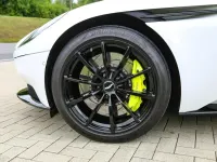Used Aston Martin DB11 630 HP (463 kW) 2019 White Coupe