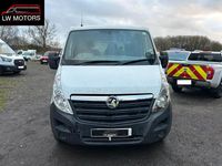 Begagnad Vauxhall Movano 125 HK (91 kW) 2015 Vit Minibuss