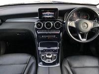 Used Mercedes GLC220 Urban 170 HP (125 kW) 2019 Blue Estate