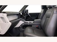 Usado Land Rover Defender HSE Dynamic 350 HP (257 kW) 2025 Preto SUV