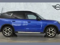Usado Mini Countryman Exclusive 214 CV (157 kW) 2024 Azul SUV
