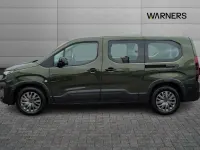 Used Peugeot e-Rifter Allure 98 kW (134 HP) 2025 Green MPV