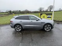 Usado Jaguar F-Pace R-Dynamic 300 HP (220 kW) 2021 Cinzento SUV