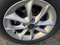 Usado Ford Ka Studio 69 HP (50 kW) 2015 Azul Citadino