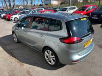 Used Vauxhall Zafira SRi 170 HP (125 kW) 2015 Silver MPV