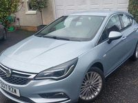 Used Vauxhall Astra Elite 150 HP (110 kW) 2017 Silver Hatchback
