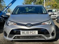Used Toyota Avensis Active 110 HP (80 kW) 2018 Silver Sedan