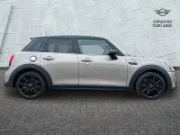 Używany Mini Cooper S Exclusive 2023 Szary Hatchback
