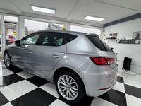 Used Seat Leon SE Dynamic 110 HP (80 kW) 2017 Silver Hatchback