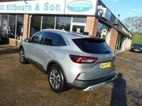 Used Ford Kuga Titanium 240 HP (176 kW) 2024 Silver SUV