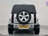 Usado Land Rover Defender S 240 CV (176 kW) 2020 Plateado SUV
