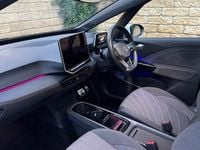 Used VW ID.3 Pro 150 kW (204 HP) 2025 White Hatchback