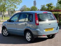 Used Ford Fusion Zetec 101 HP (74 kW) 2008 Silver Hatchback