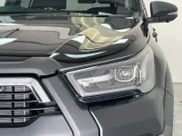 New Toyota HiLux 204 HP (150 kW) 2025 Black Pickup