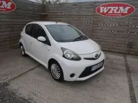 Used Toyota Aygo 68 HP (50 kW) 2013 White Hatchback