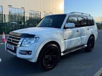 Used Mitsubishi Shogun 187 HP (137 kW) 2016 White SUV