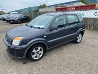 Used Ford Fusion Zetec 99 HP (72 kW) 2010 Grey Hatchback