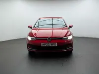 Second-hand VW Golf VIII Active 150 CP (110 kW) 2022 Roșu Hatchback