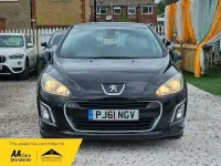 Gebraucht Peugeot 308 Active 92 PS (67 kW) 2012 Schwarz Kleinwagen