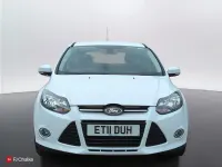 Używany Ford Focus Titanium 125 KM (91 kW) 2011 Biały Hatchback