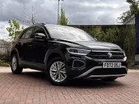 Used VW T-Roc Life 150 HP (110 kW) 2023 Black SUV