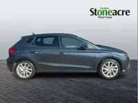 Begagnad Seat Ibiza FR 115 HK (84 kW) 2024 Grå Halvkombi