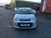 Usado Citroën C1 Feel 68 HP (50 kW) 2015 Cinzento Citadino