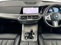Usado BMW X5 M Sport 298 HP (219 kW) 2023 Branco SUV