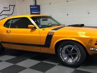 Used Ford Mustang 460 HP (338 kW) 2018 Orange Coupe