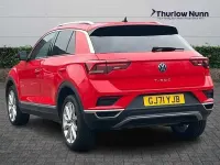 Usado VW T-Roc SEL 150 CV (110 kW) 2021 Rojo SUV