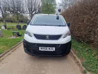 Second-hand Peugeot Expert 2017 Alb Van