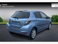 Used Toyota Yaris Hybrid T4 101 HP (74 kW) 2013 Hatchback