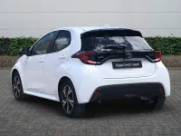 Used Toyota Yaris Design 116 HP (85 kW) 2024 White Hatchback