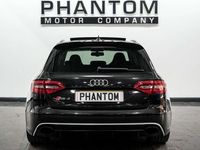Usado Audi RS4 Design 450 HP (330 kW) 2015 Preto Carrinha