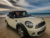 Begagnad Mini ONE Hatch 2012 Vit Halvkombi