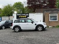 Begagnad Mini Cooper 2018 Vit Halvkombi
