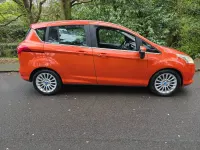 Używany Ford B-MAX Titanium 95 KM (69 kW) 2013 Czerwony Minivan