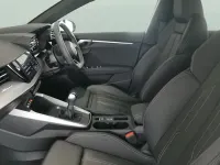 Begagnad Audi A3 Sportback S-Line 150 HK (110 kW) 2023 Vit Halvkombi