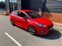 Used Ford Fiesta ST-Line 100 HP (73 kW) 2018 Red Hatchback