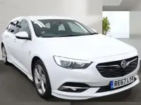 Used Vauxhall Insignia SRi 2017 White Estate