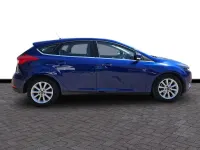 Used Ford Focus Titanium 125 HP (91 kW) 2017 Blue Hatchback