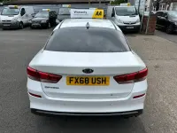 Used Kia Optima 134 HP (98 kW) 2018 White Sedan