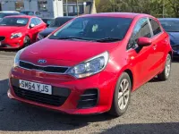 Used Kia Rio 83 HP (61 kW) 2015 Red Hatchback
