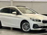 Used BMW 220 Active Tourer Luxury Line 187 HP (137 kW) 2019 White MPV