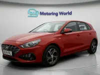 Used Hyundai i30 SE 120 HP (88 kW) 2024 Red Hatchback