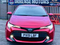 Used Toyota Corolla Design 122 HP (89 kW) 2019 Red Hatchback
